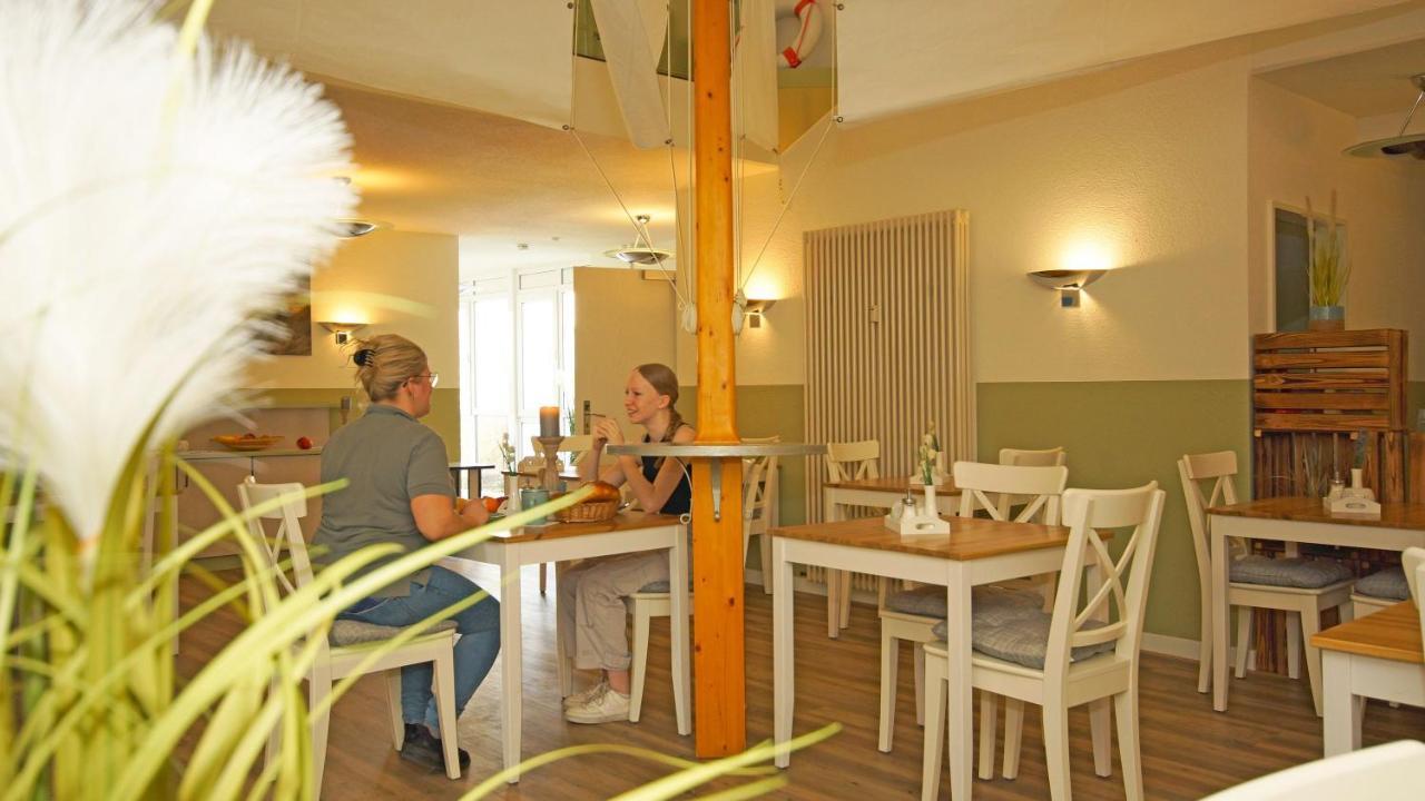 F-1010 Strandhaus Moenchgut Bed&Breakfast Dz 27 Terrasse, Strandnah, Inkl Fruehstueck Lobbe Zewnętrze zdjęcie